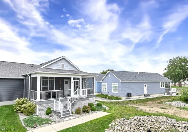 Photo 1 of Single family home for sale at 10850 E Bayshore Rd, Lakeside Marblehead, OH 43440 | MLS# 5236264 | Listing updated on 2026-08-18