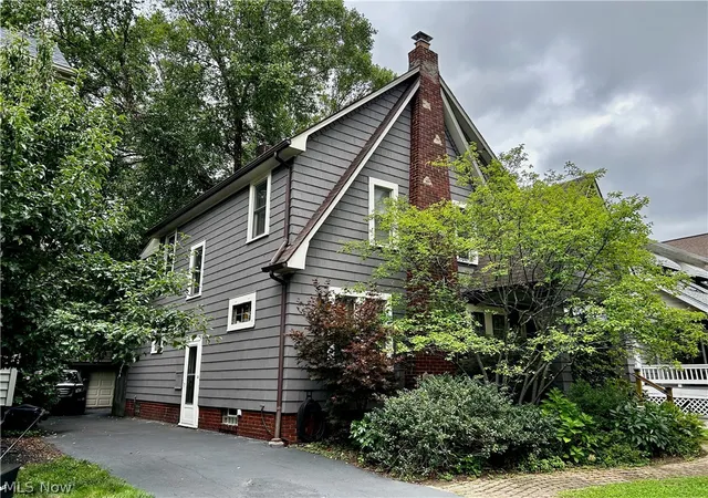 Photo 1 of Sale Pending at 3887 Northampton Rd, Cleveland, OH 44121 | MLS# 5237291 | Listing updated on 2026-08-24