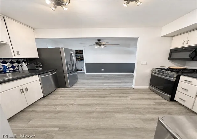 Photo 3 of Sale Pending at 1077 E 347th Street, Eastlake, OH 44095 | MLS# 5237280 | Listing updated on 2026-08-23