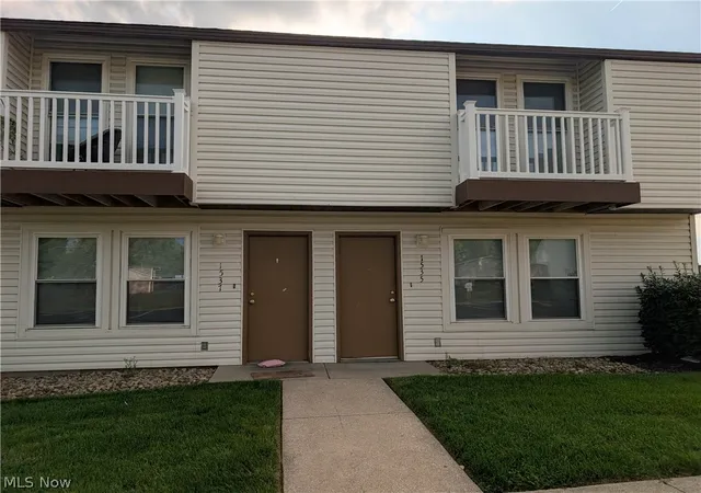 Photo 2 of Condo for sale at 1537 Whitehall Blvd, Kent, OH 44240 | MLS# 5234777 | Listing updated on 2026-08-18