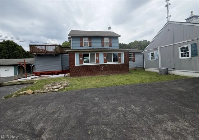 Single family home for sale at 6771 Warren Sharon Rd, Brookfield, OH 44403 | MLS# 5234414