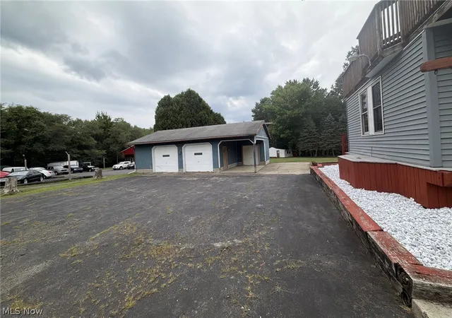 Photo 2 of Single family home for sale at 6771 Warren Sharon Rd, Brookfield, OH 44403 | MLS# 5234414 | Listing updated on 2026-10-02