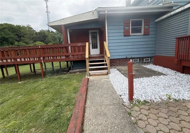 Photo 4 of Single family home for sale at 6771 Warren Sharon Rd, Brookfield, OH 44403 | MLS# 5234414 | Listing updated on 2026-10-02