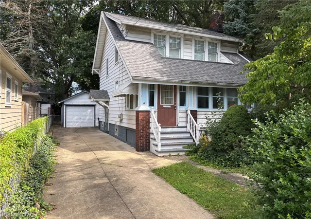 Photo 1 of Sale Pending at 609 E Glenwood Ave, Akron, OH 44310 | MLS# 5236988 | Listing updated on 2026-08-18