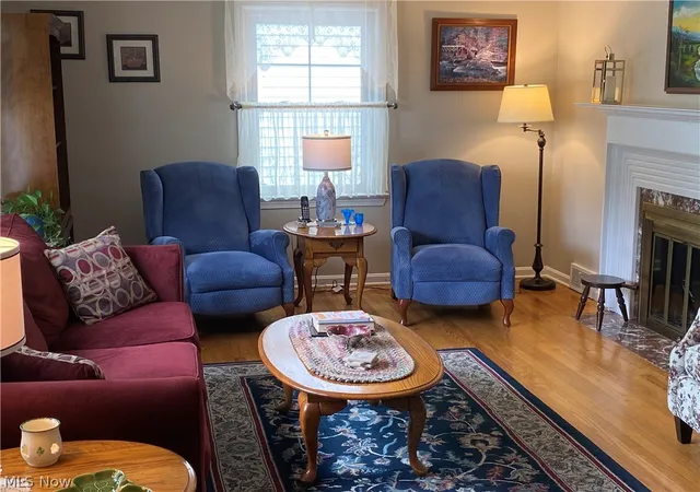 Photo 4 of Sale Pending at 2006 Campus Rd, Cleveland, OH 44121 | MLS# 5237388 | Listing updated on 2026-08-31