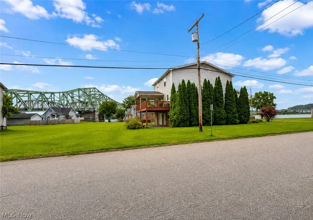 Photo 2 of Single family home for sale at 117 Main St, Belpre, OH 45714 | MLS# 5237321 | Listing updated on 2026-08-18