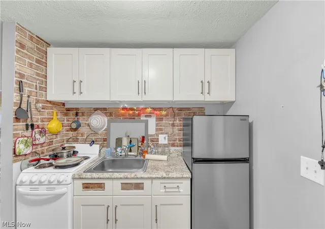 Photo 4 of Condo for sale at 115 S Rocky River Dr #306, Berea, OH 44017 | MLS# 5237486 | Listing updated on 2026-08-28