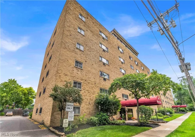 Photo 2 of Condo for sale at 115 S Rocky River Dr #602, Berea, OH 44017 | MLS# 5237412 | Listing updated on 2026-08-28