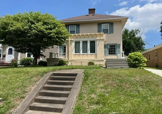 Photo 1 of Sale Pending at 1240 Ridge Rd Nw, Canton, OH 44703 | MLS# 5237637 | Listing updated on 2026-08-21