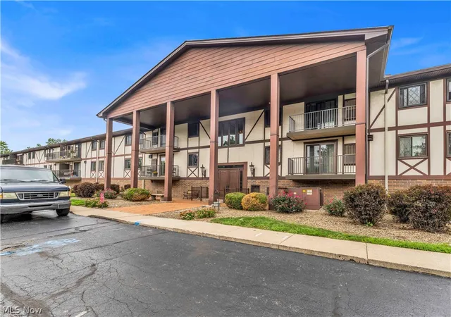 Photo 2 of Condo for sale at 4849 Grace Rd #235, North Olmsted, OH 44070 | MLS# 5237357 | Listing updated on 2026-08-28