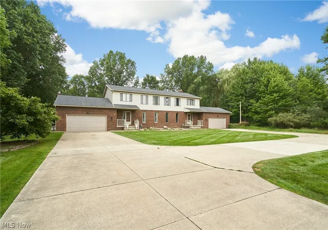 Photo 1 of Multi family home for sale at 64 66 Ridgewood Rd, Wadsworth, OH 44281 | MLS# 5237353 | Listing updated on 2026-08-31
