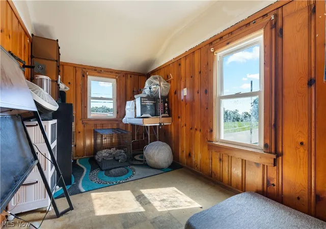 Photo 2 of Sale Pending at 267 26th Street Nw, Barberton, OH 44203 | MLS# 5235305 | Listing updated on 2026-08-27