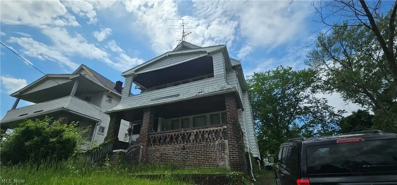 Photo 1 of Sale Pending at 1830 Reyburn Rd, Cleveland, OH 44112 | MLS# 5237781 | Listing updated on 2026-10-15