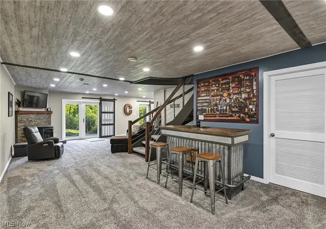 Photo 4 of Sale Pending at 19993 Emerald View Dr, Cleveland, OH 44126 | MLS# 5233336 | Listing updated on 2026-08-31