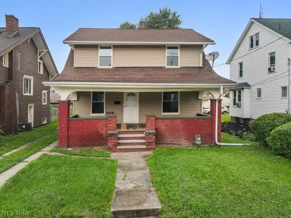 Single family home for sale at 247 W Summit St, Alliance, OH 44601 | MLS# 5237476