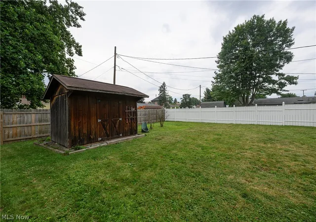 Photo 4 of Single family home for sale at 606 10th Drive NW, New Philadelphia, OH 44663 | MLS# 5237414 | Listing updated on 2026-08-24