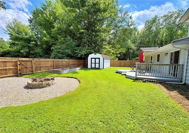 Photo 31 of Single family home for sale at 873 W Shore Blvd, Sheffield Lake, OH 44054 | MLS# 5237866 | Listing updated on 2026-08-23