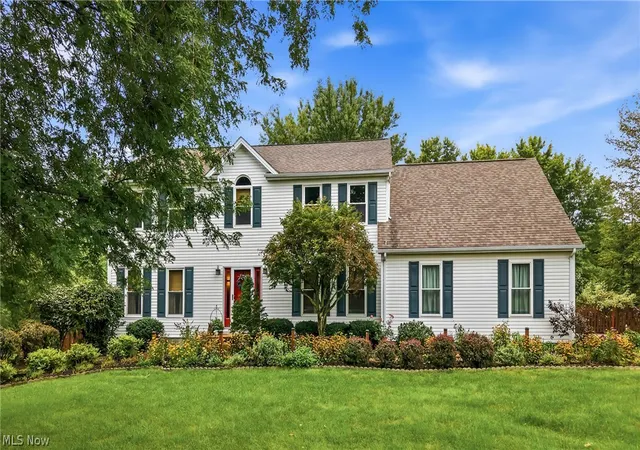 Photo 1 of Single family home for sale at 9945 Ginger Hl Rd, New Middletown, OH 44442 | MLS# 5237794 | Listing updated on 2026-08-29