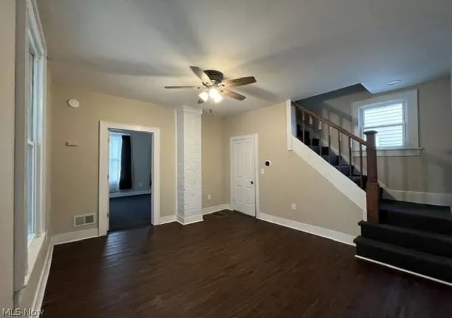 Photo 2 of Single family home for sale at 382 Kling St, Akron, OH 44311 | MLS# 5237997 | Listing updated on 2026-08-20