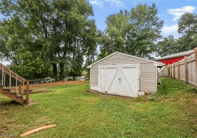 Photo 19 of Single family home for sale at 2122 Norwood Blvd, Zanesville, OH 43701 | MLS# 5238071 | Listing updated on 2026-08-20