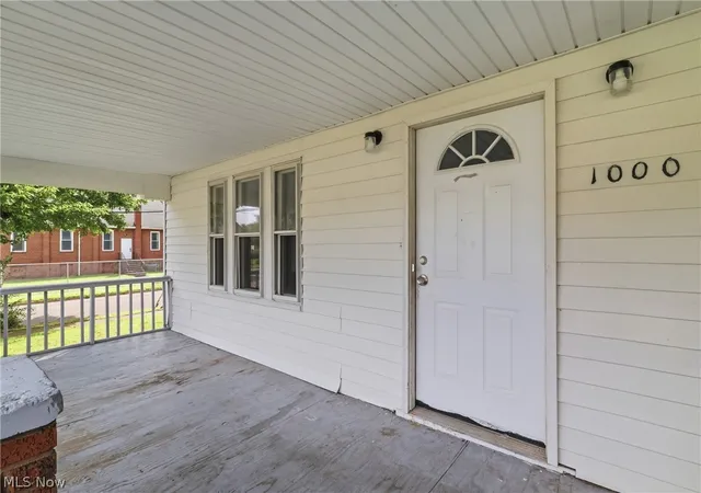 Photo 3 of Single family home for sale at 1000 Lovers Ln, Akron, OH 44306 | MLS# 5238013 | Listing updated on 2026-10-05