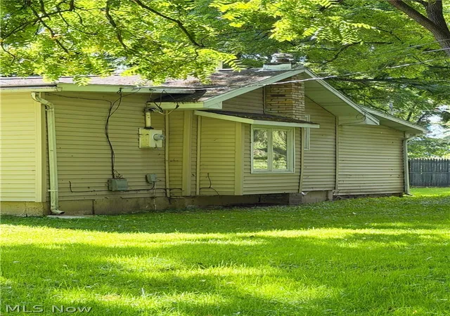 Photo 2 of Single family home for sale at 35930 Highland Dr, Eastlake, OH 44095 | MLS# 5237820 | Listing updated on 2026-08-24