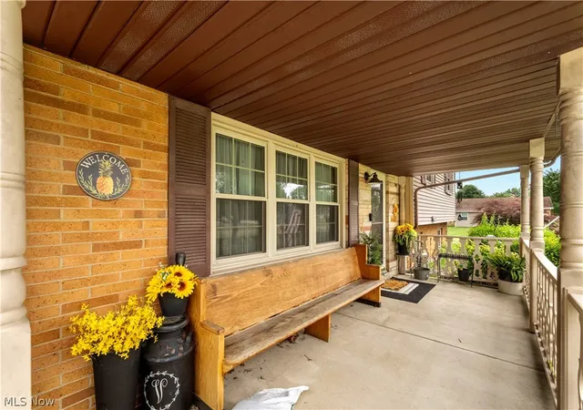 Photo 3 of Sale Pending at 759 Betz Ave, Alliance, OH 44601 | MLS# 5238108 | Listing updated on 2026-08-27