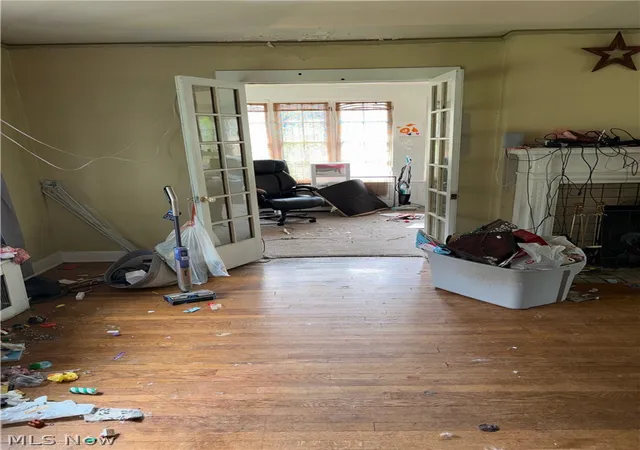 Photo 3 of Single family home for sale at 44 Forest Hl Rd, Youngstown, OH 44512 | MLS# 5238027 | Listing updated on 2026-08-20