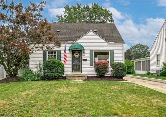 Photo 1 of Sale Pending at 650 Prentiss Ave, Akron, OH 44306 | MLS# 5230604 | Listing updated on 2026-08-25