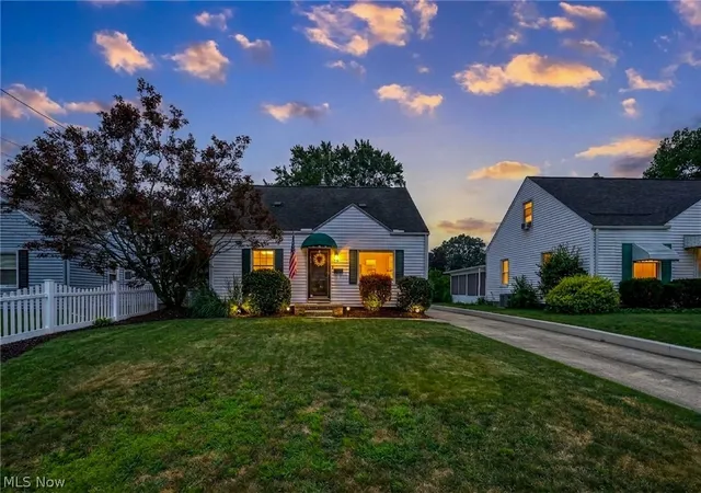 Photo 3 of Sale Pending at 650 Prentiss Ave, Akron, OH 44306 | MLS# 5230604 | Listing updated on 2026-08-25