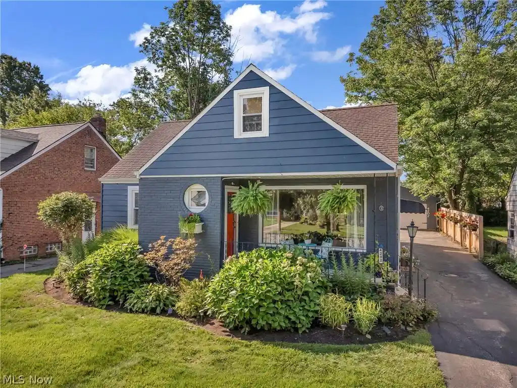 Photo 1 of Sale Pending at 4202 Colony Rd, Cleveland, OH 44121 | MLS# 5236936 | Listing updated on 2026-10-25