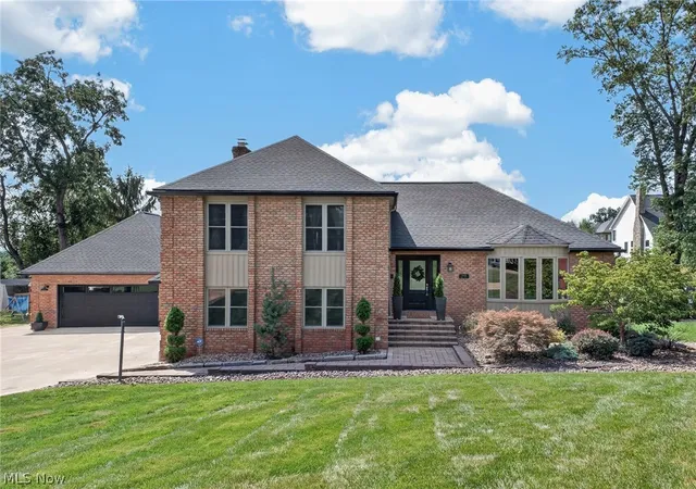 Photo 1 of Sale Pending at 4448 Merlin Dr, Green, OH 44685 | MLS# 5237785 | Listing updated on 2026-08-25