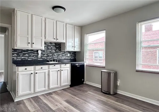Listing Photo 3 - Condo for sale in building located at 14006 Lakewood Hts Blvd, Lakewood, OH 44107