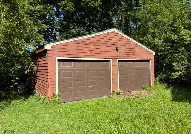 Photo 2 of Single family home for sale at 128 Sayers Ave, Niles, OH 44446 | MLS# 5238173 | Listing updated on 2026-09-24