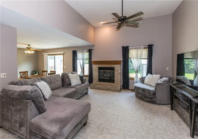 Photo 3 of Single family home for sale at 513 Ohio St, Elyria, OH 44035 | MLS# 5237988 | Listing updated on 2026-08-24