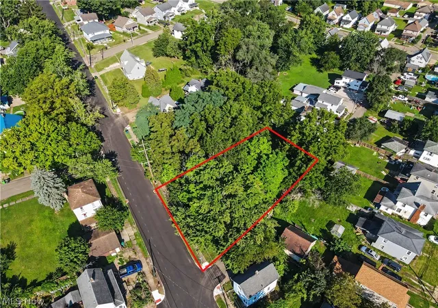 Photo 3 of Land for sale at Walnut Rd Sw, Massillon, OH 44647 | MLS# 5237850 | Listing updated on 2026-08-20