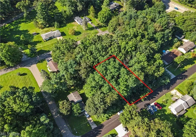 Photo 3 of Land for sale at Massachusetts Ave Se, Massillon, OH 44646 | MLS# 5237846 | Listing updated on 2026-08-20