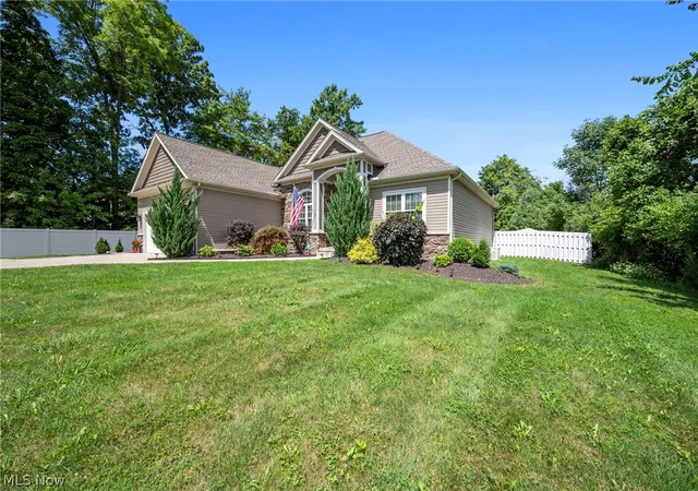 Photo 3 of Single family home for sale at 9475 Johnnycake Ridge Rd, Mentor, OH 44060 | MLS# 5237804 | Listing updated on 2026-09-30