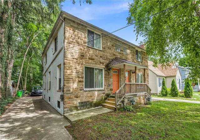 Photo 2 of Sale Pending at 102 Hartman St, Berea, OH 44017 | MLS# 5227831 | Listing updated on 2026-08-25