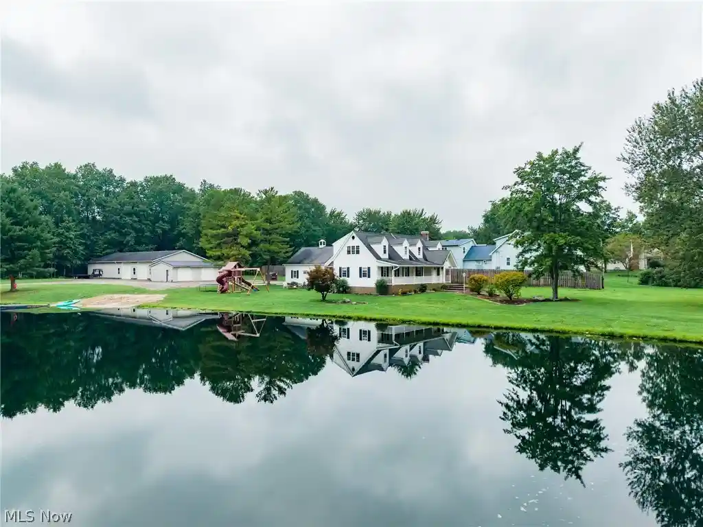 Photo 1 of Sale Pending at 357 State Rd, Warren, OH 44483 | MLS# 5237950 | Listing updated on 2026-09-18
