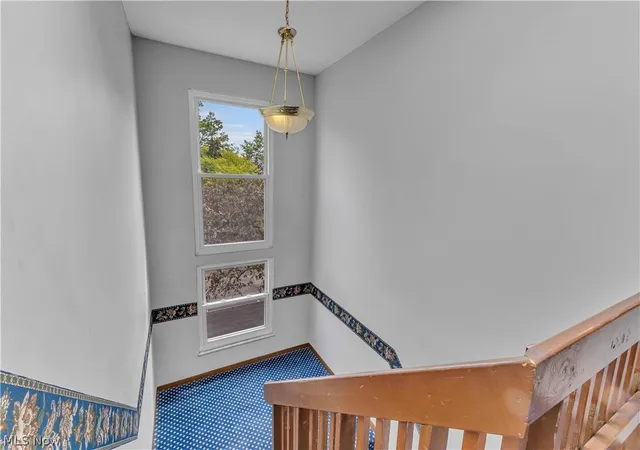 Photo 2 of Sale Pending at 1633 Cedarwood Dr #320, Westlake, OH 44145 | MLS# 5237786 | Listing updated on 2026-08-28