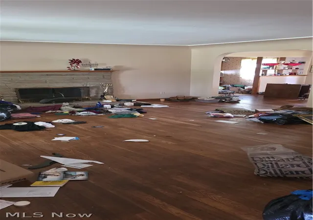 Photo 3 of Single family home for sale at 2512 Homestead Ave, Youngstown, OH 44502 | MLS# 5238343 | Listing updated on 2026-08-20