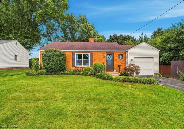 Photo 1 of Sale Pending at 3820 Norman Ave Nw, Canton, OH 44709 | MLS# 5238140 | Listing updated on 2026-09-01