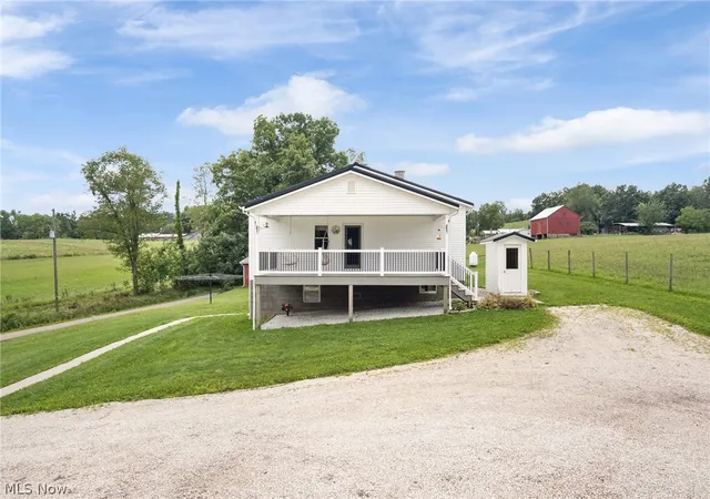 Photo 3 of Single family home for sale at 8265 Mark Rd Ne, Kensington, OH 44427 | MLS# 5236754 | Listing updated on 2026-08-31