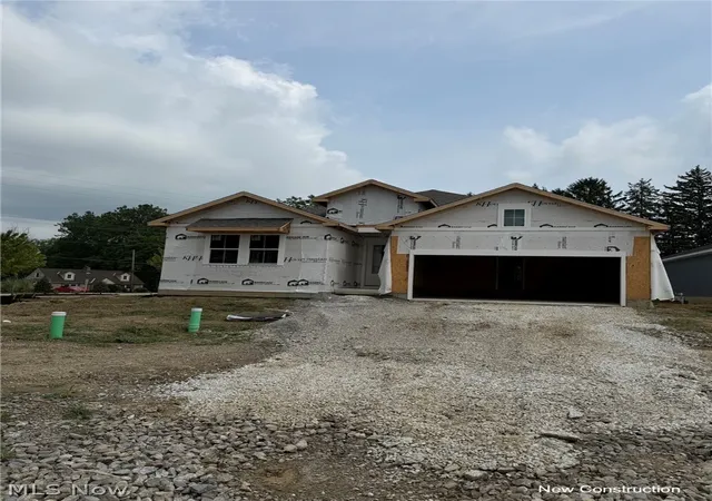 Photo 1 of Single family home for sale at 306 Delta Way, Elyria, OH 44035 | MLS# 5238423 | Listing updated on 2026-08-21
