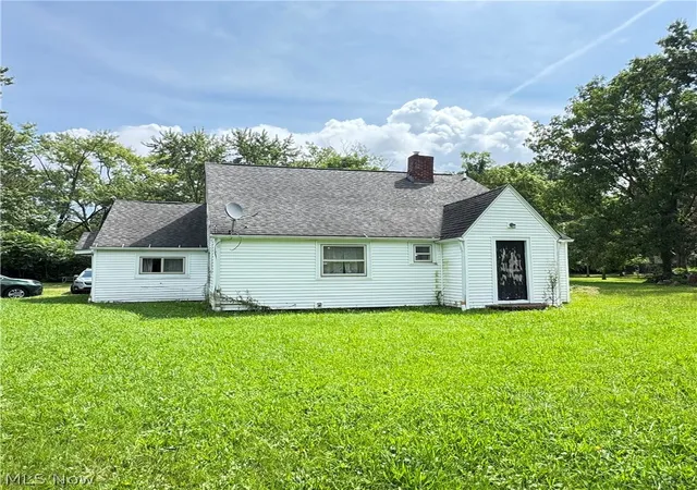 Photo 1 of Single family home for sale at 547 Ewart Rd, Akron, OH 44312 | MLS# 5238432 | Listing updated on 2026-08-21