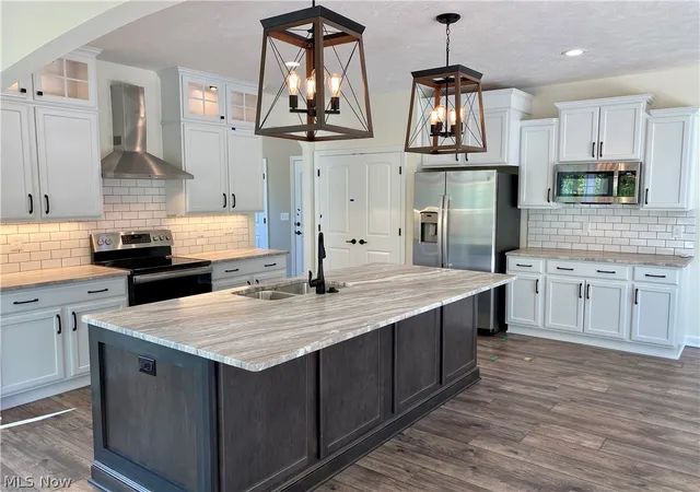 Photo 2 of Single family home for sale at 3448 Wicker St Ne, Canton, OH 44721 | MLS# 5238414 | Listing updated on 2026-08-25