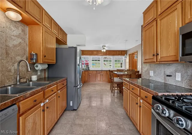 Photo 3 of Sale Pending at 6062 Wadsworth Rd, Medina, OH 44256 | MLS# 5231695 | Listing updated on 2026-08-26
