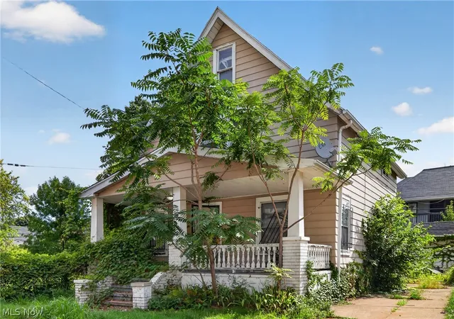 Photo 2 of Single family home for sale at 893 E 75th Street, Cleveland, OH 44103 | MLS# 5238426 | Listing updated on 2026-10-01