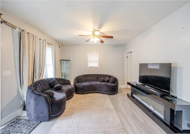 Photo 4 of Single family home for sale at 11717 Lena Ave, Cleveland, OH 44135 | MLS# 5238494 | Listing updated on 2026-08-21